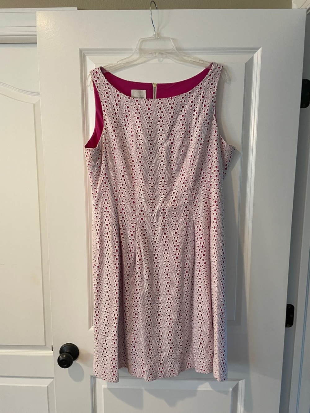 Donna Morgan Pink Eyelet Midi Shift Dress with Fuchsia Lining